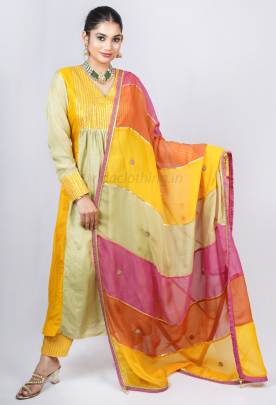 Gotta  Embellish Suit Set