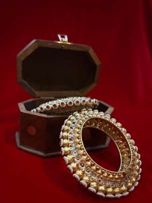 Rajwadi bangles