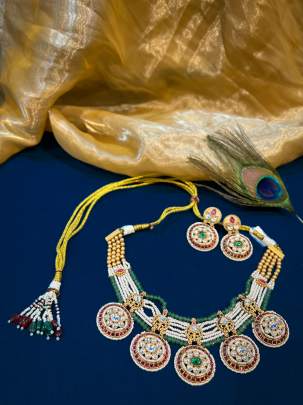 Rajwadi choker set