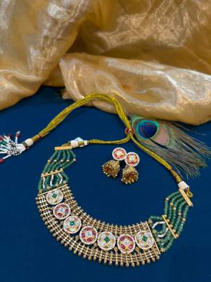 Rajwadi choker set