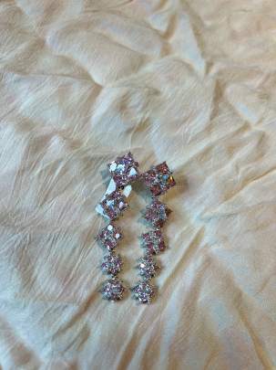 Stunning stone earrings 